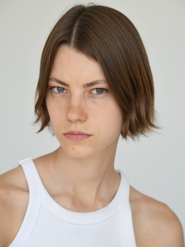 DANA-SMITH---Storm-Models-Polas_8_3.jpg