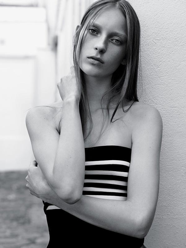 Julia Bergshoeff – Karim Sadli – T Magazine – November 2014 – DNA Models